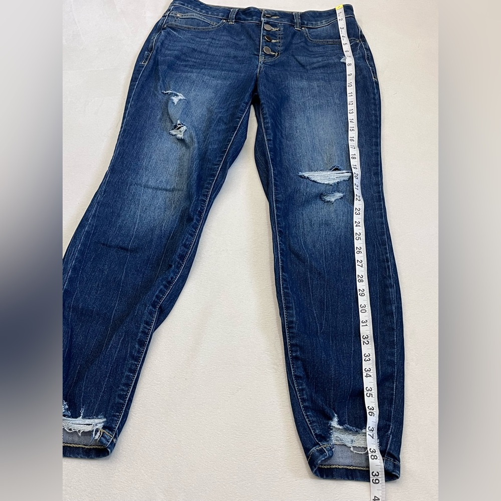 Maurices Everflex High Rise Distressed Blue Women’s Stretchy Jeans Size 10 - Picture 6 of 16